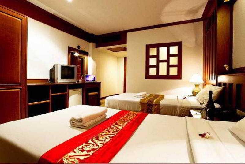 Patong Cello Hotel מראה חיצוני תמונה
